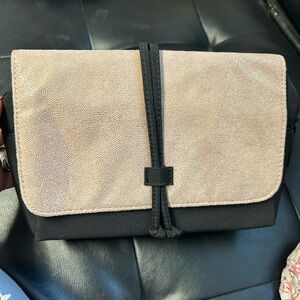 Makeup bag